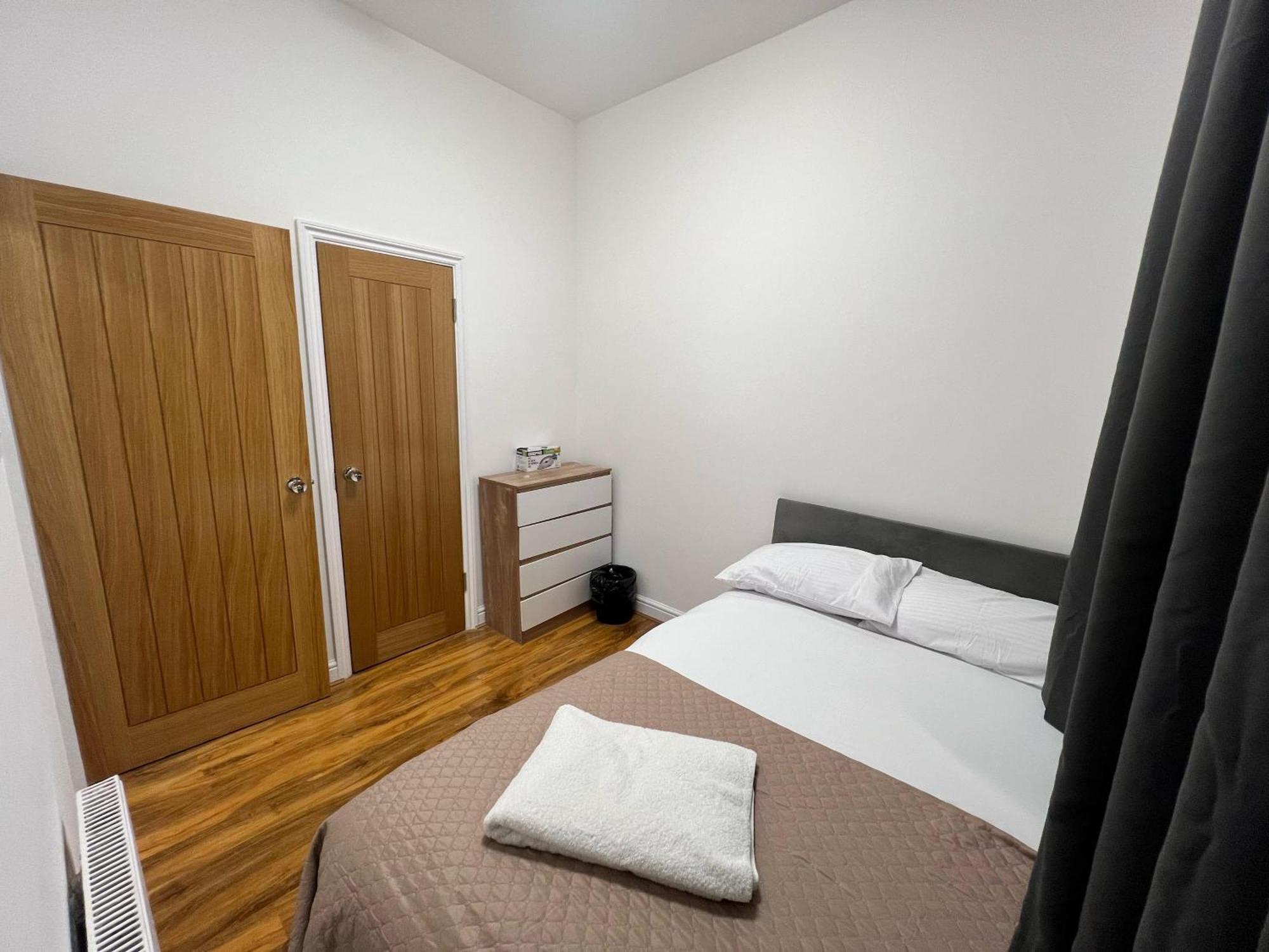 World Hotel 런던 외부 사진